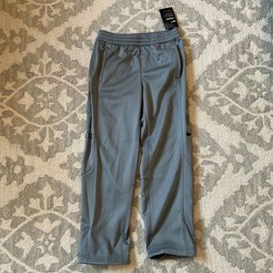 Boys Nike elite pants NWT